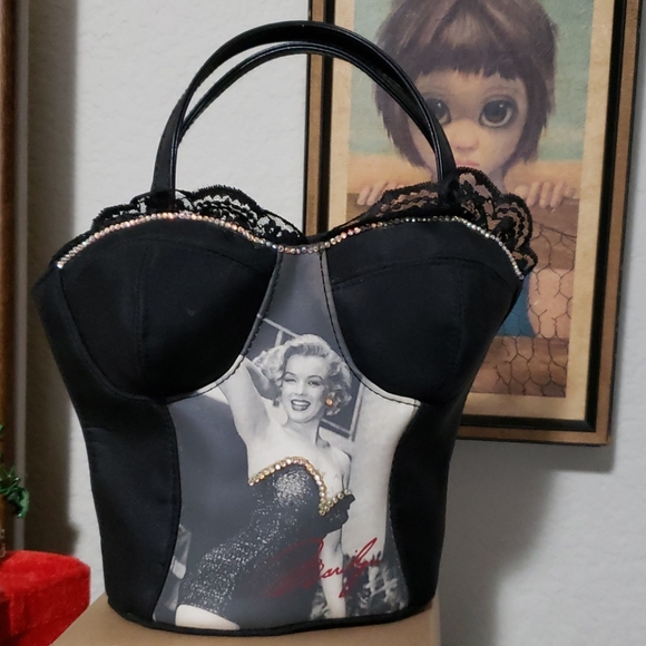 Handbags - Marilyn Monroe Bustier Bag